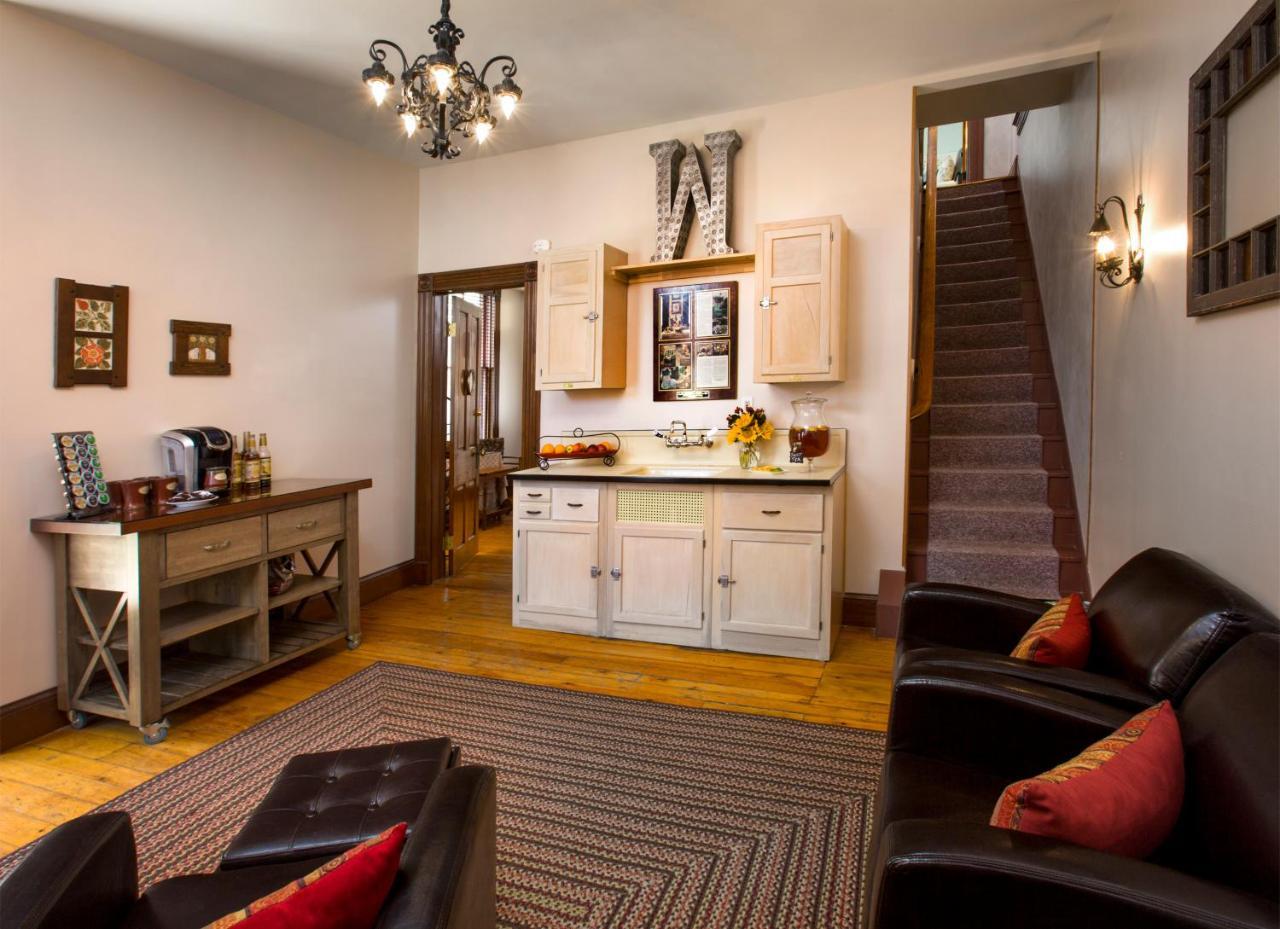 Weller Haus Bed, Breakfast & Event Center Bed & Breakfast Bellevue Ngoại thất bức ảnh