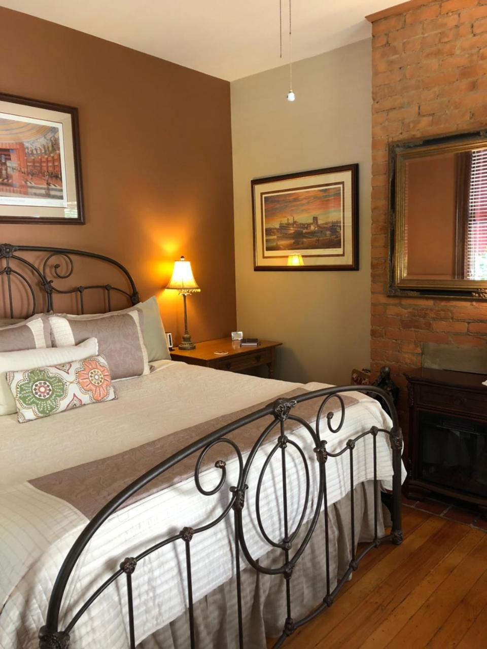 Weller Haus Bed, Breakfast & Event Center Bed & Breakfast Bellevue Ngoại thất bức ảnh